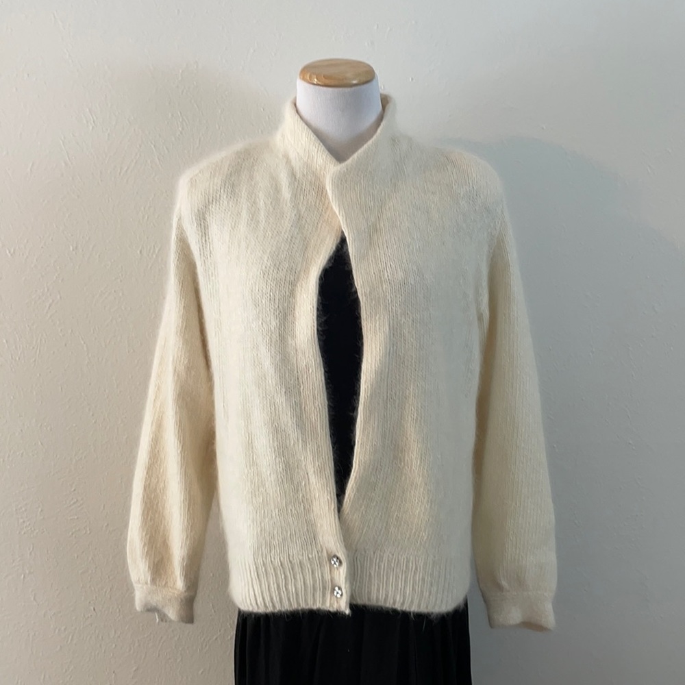 Vintage 80’s Irka II Rabbit Hair Lambswool V Neck Sweater Cream Color